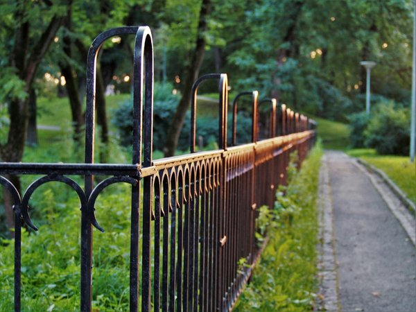 Clôture en aluminium : guide complet pour un choix durable et esthétique